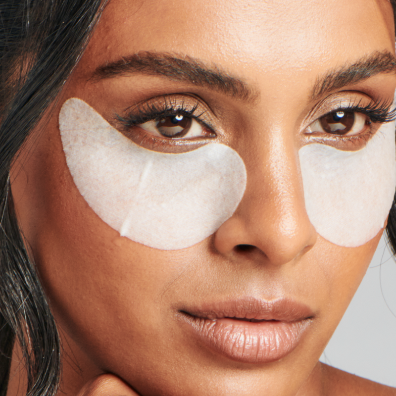 Eye online face mask